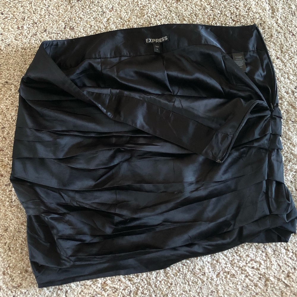 Express Rushe Skirt
